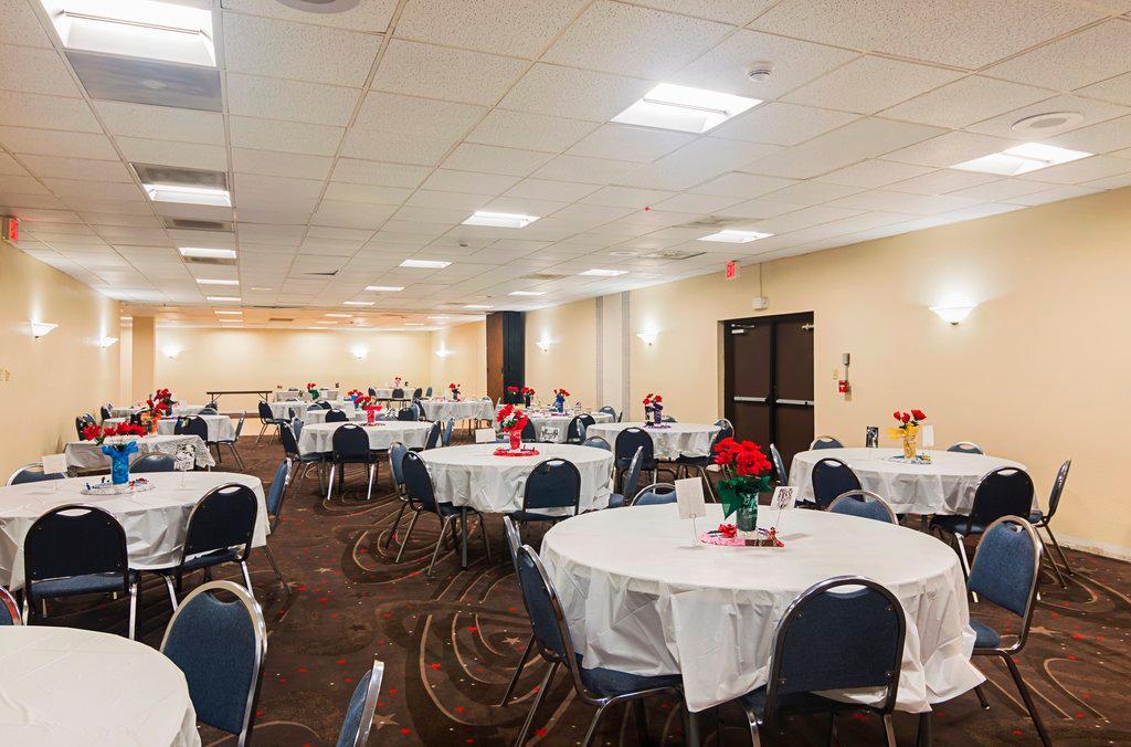 Red Roof Inn Lubbock Esterno foto