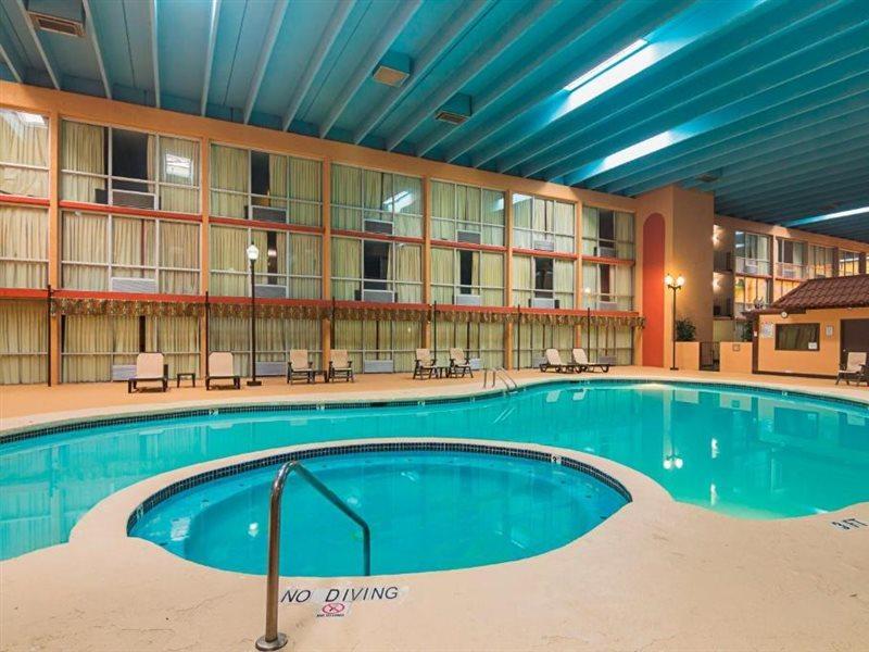 Red Roof Inn Lubbock Esterno foto